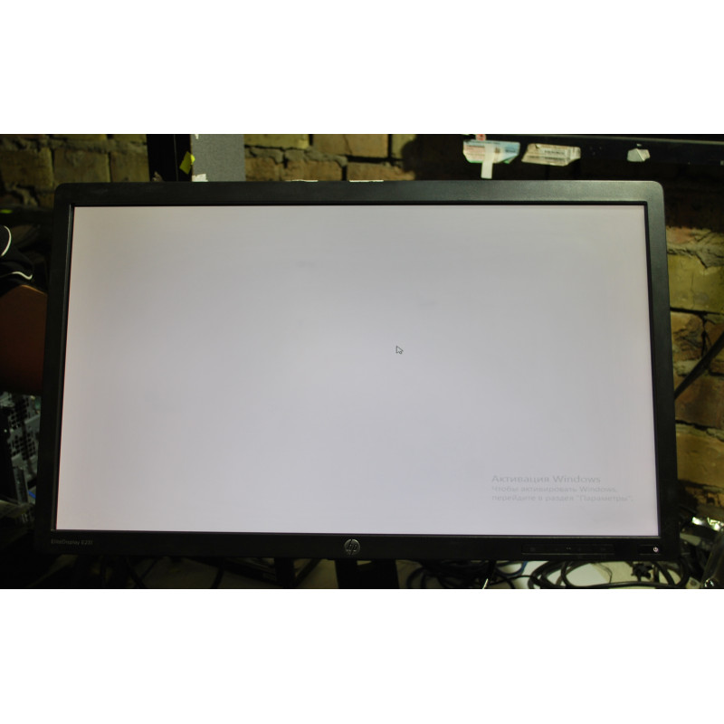 Монітор 23" HP EliteDisplay E231 1920*1080 TN+film- (подряпина і засвети на екрані) УЦІНКА- Б/В