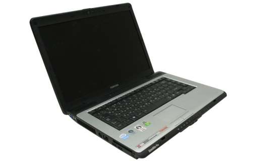 Ноутбук Toshiba Satellite L450D-Intel Pentium T4300-2.1GHz-4Gb-DDR2-250Gb-HDD-W15.6-Web-DVD-RW-(B)- Б/У