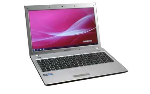 Ноутбук Samsung NP-Q530-Intel Core i5-450M-2.4GHz-4Gb-DDR3-500Gb-HDD-W15.6-DVD-R-Web-HD-Nvidia GeForce GT 330M-(B)-Б/В